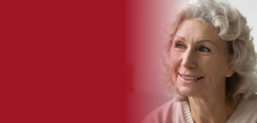 Femme de plus de 60 ans - sourire